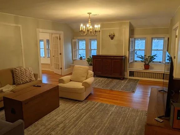 5th image of 533 Summit Ave #1