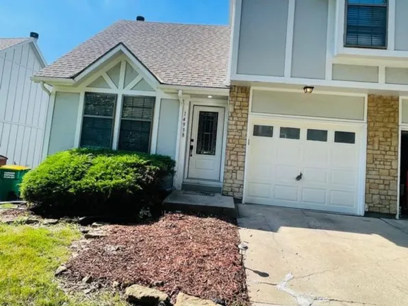 14938 W Riggs St, Overland Park, KS 66223