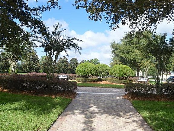 3rd image of 4139 Alcott Cir