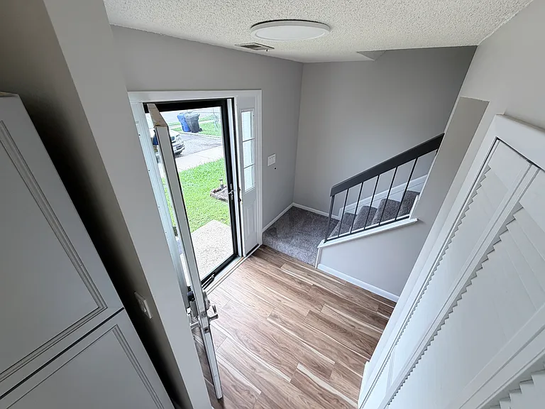 649 Governors Way — Photo 4