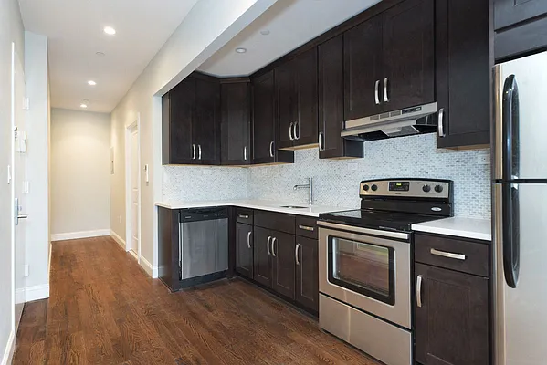 Rented by Bold New York | media 11