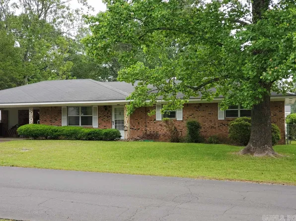 711 S 22nd St, Arkadelphia, AR 71923