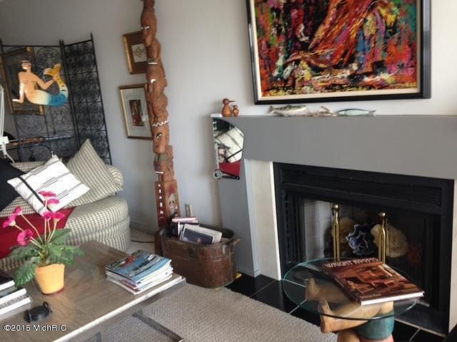 2nd image of 995 Lake St #51