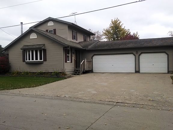 2nd image of 215 N Boland Ave