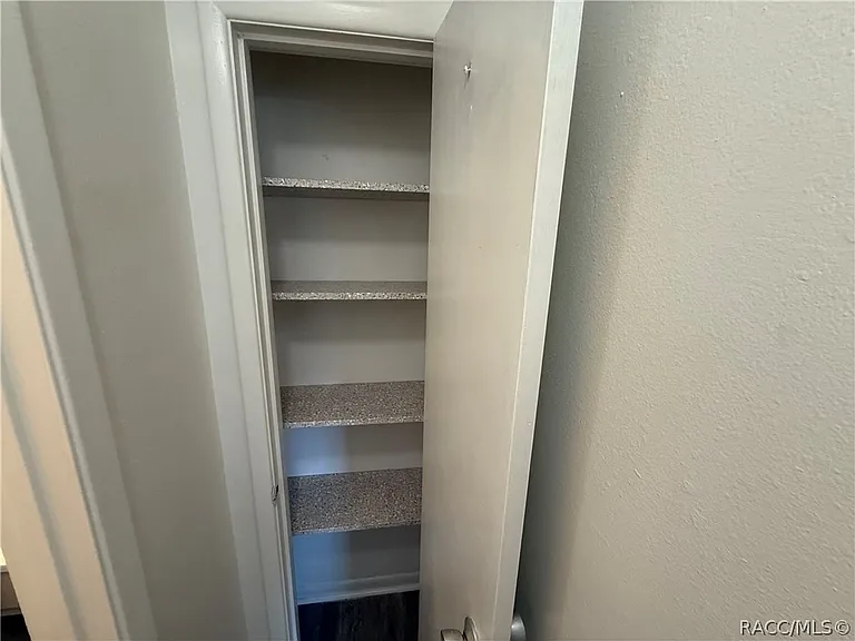 7125 W Porpoise Dr — Photo 7