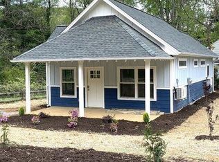 16 Mountain View Ave, Black Mountain, NC 28711