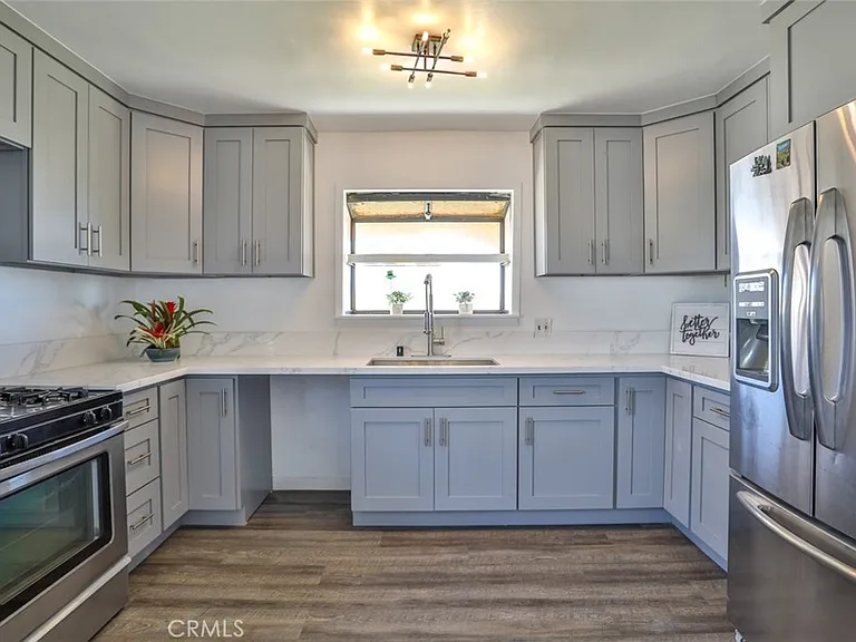 7033 W Avenue A2 — Photo 15