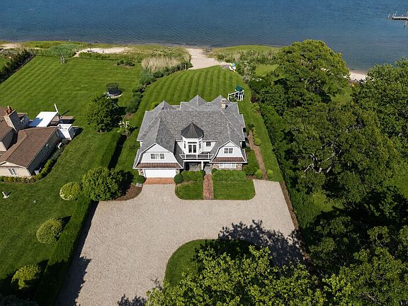 3rd image of 278 W Lake Dr