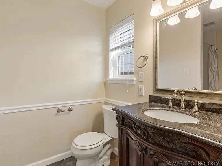 6616 E 54th St — Photo 12