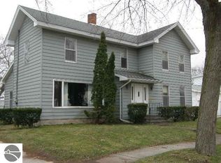 310 N Pine St, Saint Louis, MI 48880