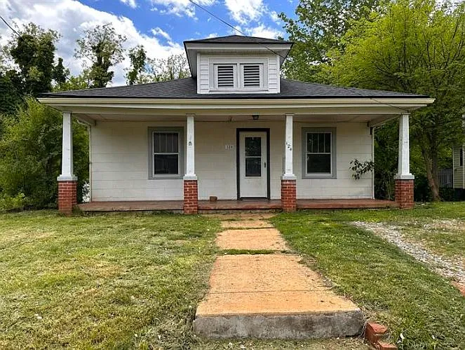 2 bed, 2.5 bath, 894 sqft, $900 — Photo 1