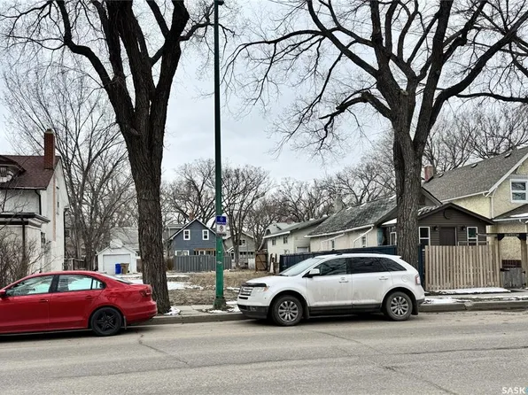 2312 Winnipeg STREET, Regina, SK S4N 0P8