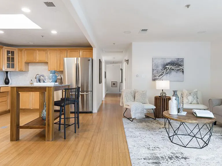 2649 San Pablo Ave #3 — Photo 5