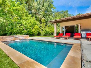 2121 N Hobart Blvd, Los Angeles, CA 90027