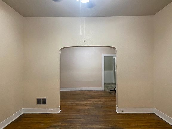 3rd image of 331 Cass Ave Unit 1
