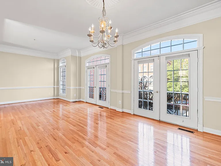 5237 Bessley Pl — Photo 43
