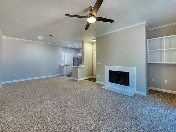 Modern Open Plan Concept for Living and Dining Areas