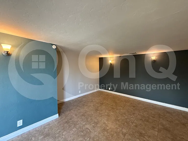 7408 E 29th St — Photo 18