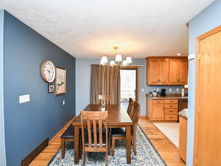 103 Perry Ln — Photo 11