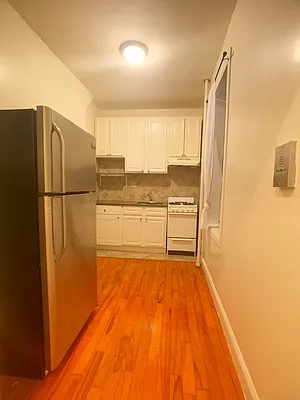 Rented by null | media 5