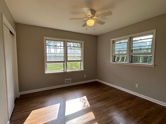 Front corner bedroom