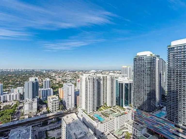 1000 Brickell Plz #CU-4104 — Photo 25