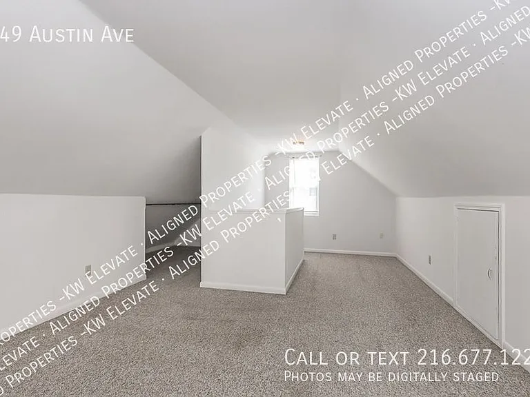 949 Austin Ave — Photo 19