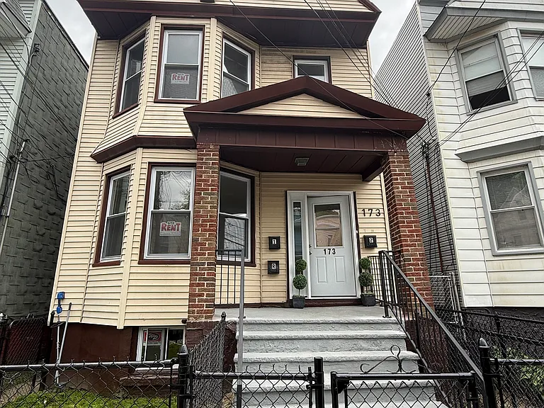 173 Wilkinson Ave — Photo 12