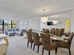 800 Parkview Dr #201, Hallandale Beach, FL 33009