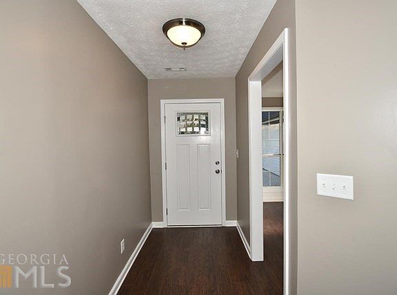Entry Foyer