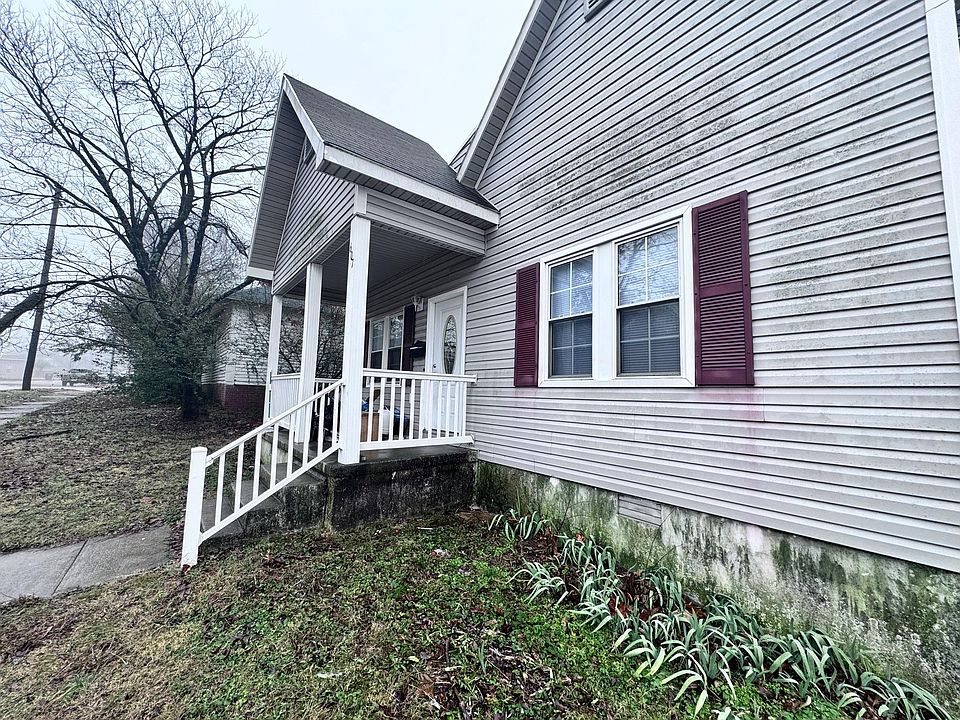 1st image of 607 Warner Ave