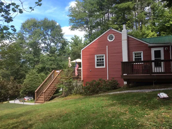 20 Flintlock Circle, Gilmanton, NH 03237