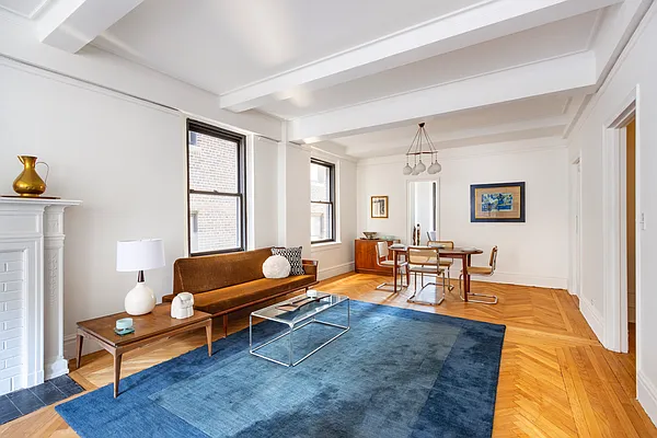 Sold by Compass | media 2