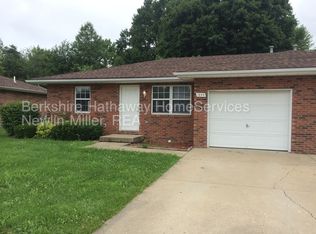 1668 Country Walk Ct, Terre Haute, IN 47803
