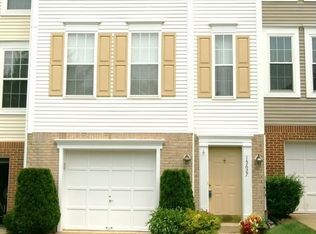 15627 Winding Creek Dr, Dumfries, VA 22025