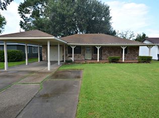 5020 Bellaire Ave, Groves, TX 77619