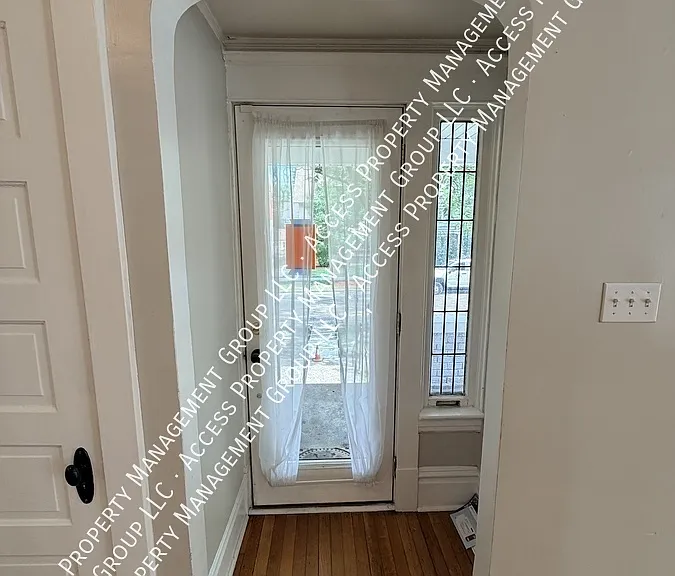 1336 Bemis St SE — Photo 3