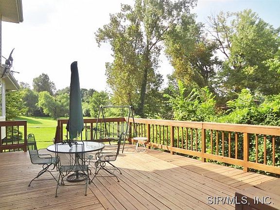 4th image of 86 Eastmoor Dr