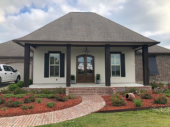Brick walkway, 8' deep porch