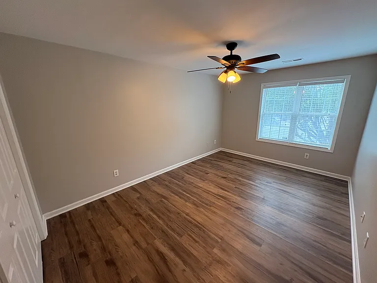 5120 Lamppost Cir — Photo 14