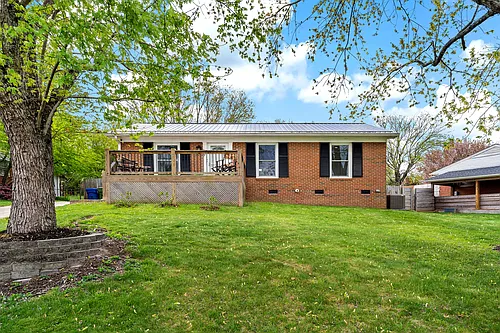 19 Starmount Dr Photo 1