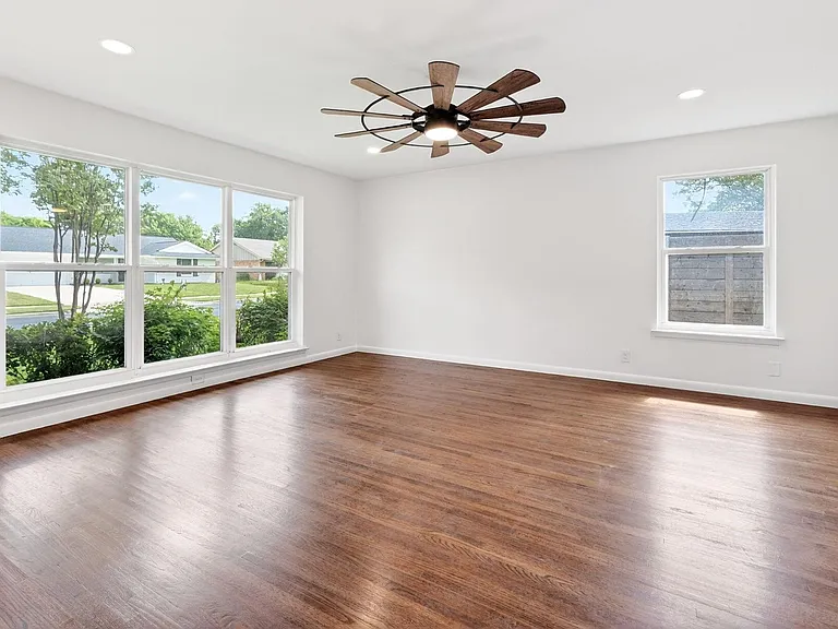 2632 Materhorn Dr — Photo 11