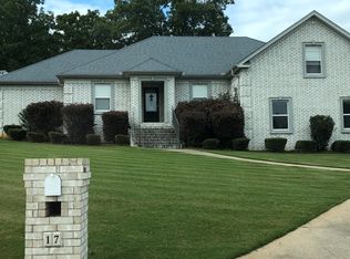 17 W Brandon Ct, Cabot, AR 72023