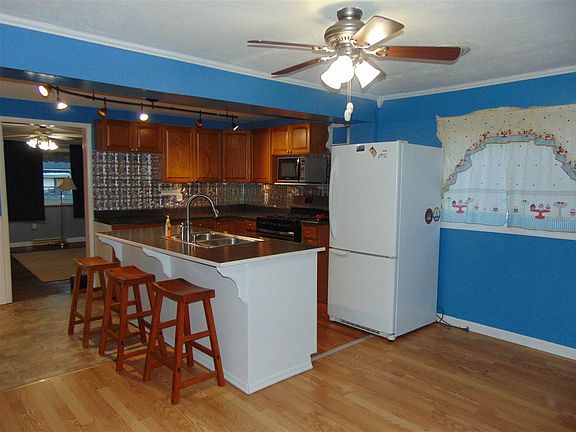 4th image of 1404 S 14th St