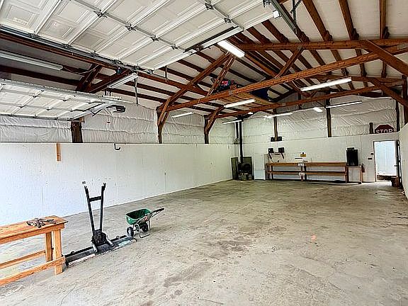 5th image of 4916 W Burroughs Rd