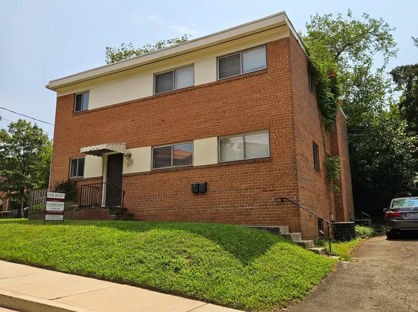3316 13th St N APT 2, Arlington, VA 22201