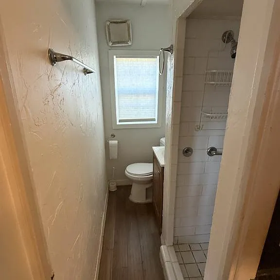 1032 24th Ave #E — Photo 3