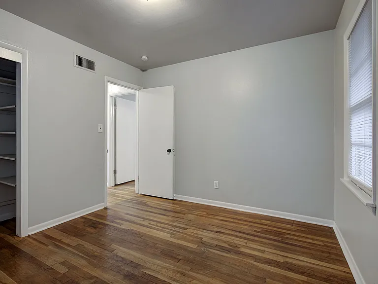 1641 Marian Dr — Photo 13