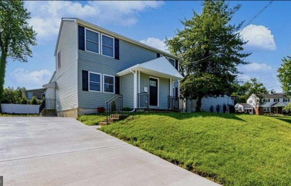 1st image of 209 Briarwood Ave