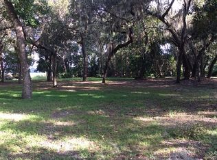 SE 101st Ave, Gainesville, FL 32640